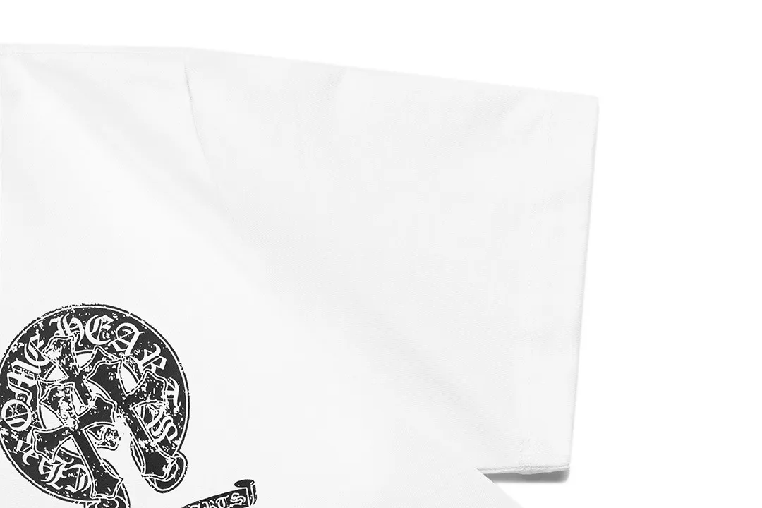 P150 Chrome Hearts 2026 official website new style cross letter logo on front and back, same style for men and women, short-sleeved T-shirt ·Customized 300g 100% double yarn pure cotton fabric ·Dyeing 32 counts double thread ·Collar label, hangtag, main mark and three labels complete Color: White Size: XS S M L